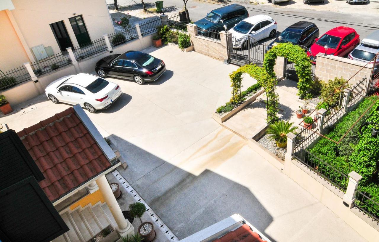Pontus Luxury Apartments Тиват Екстер'єр фото