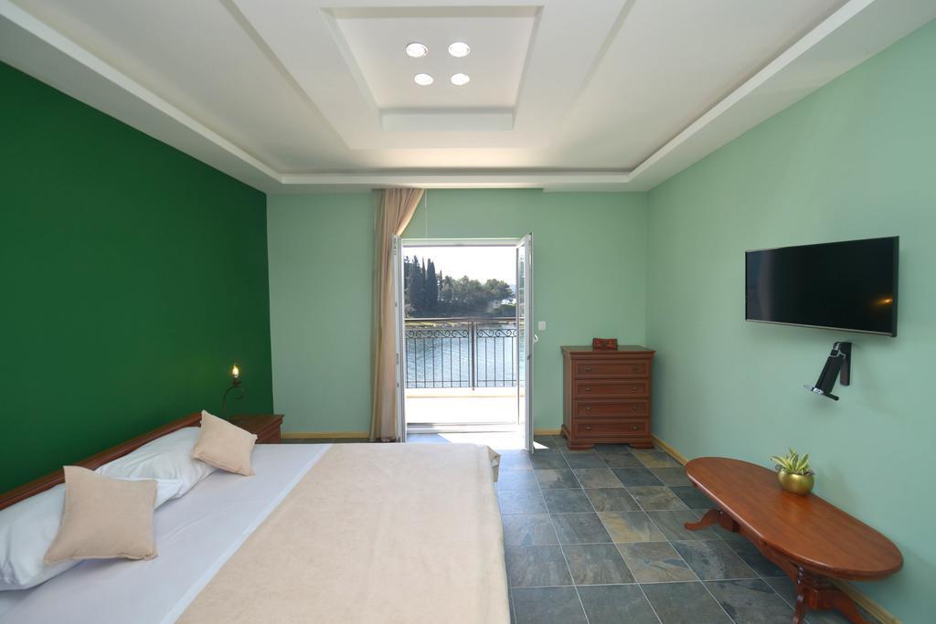 Pontus Luxury Apartments Тиват Екстер'єр фото